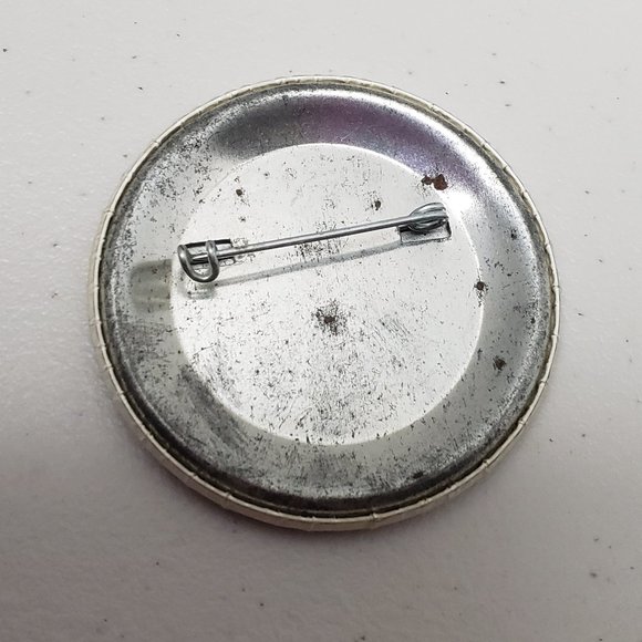 Hershey Chocolate Teddy Bear Club Pin - Picture 3 of 3